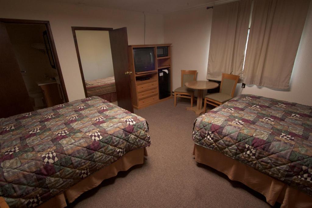 Falls Motel Thompson Falls ห้อง รูปภาพ
