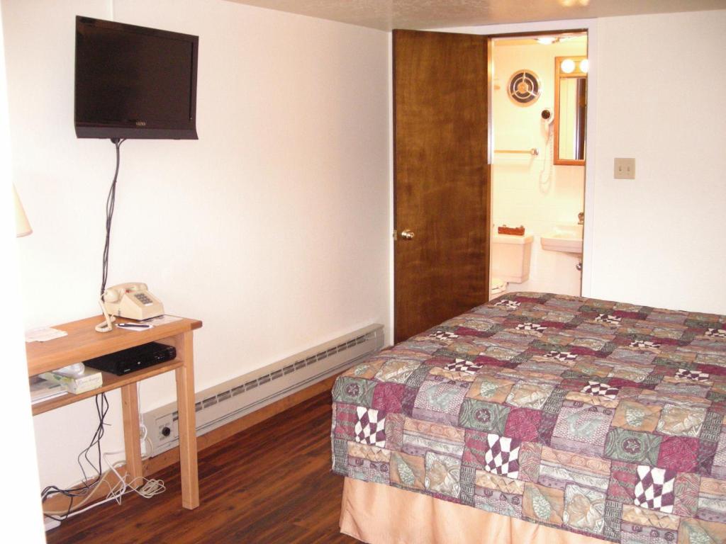 Falls Motel Thompson Falls ห้อง รูปภาพ