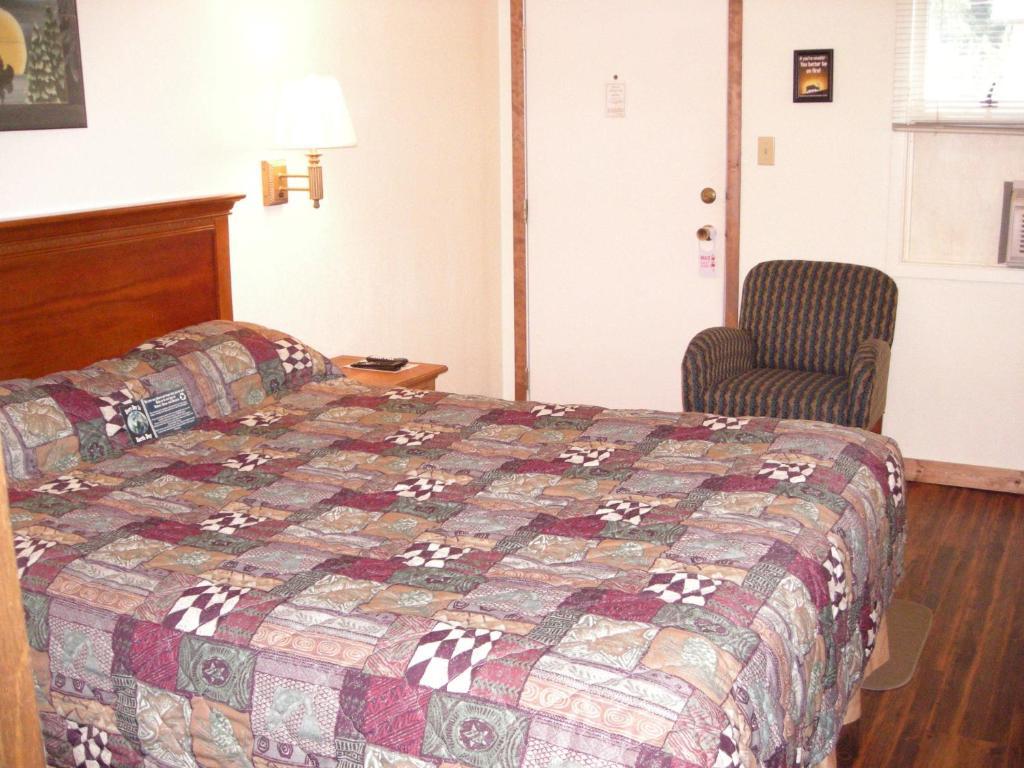 Falls Motel Thompson Falls ห้อง รูปภาพ